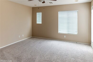 Upstairs Master Bedroom with Ceiling Fan, Walk-In