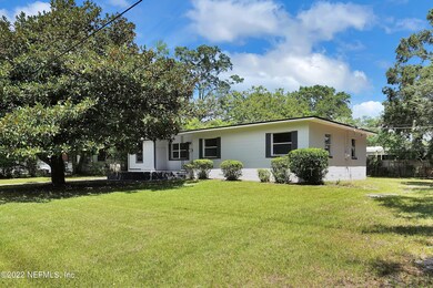 6403 Mitford Rd, Jacksonville, FL 32210 - photo 5