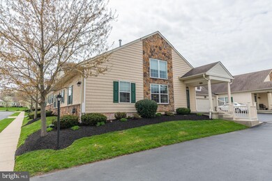 140 Arbour Ct, North Wales, PA 19454 - photo 2