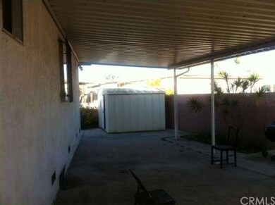 1117 E 119th St, Los Angeles, CA 90059 - photo 3