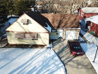 629 E 8th Ave, Naperville, IL 60563 - photo 3