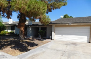 5612 Pearldrop Ave, Las Vegas, NV 89107 - photo 3