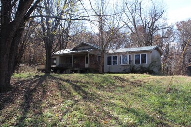 10513 Thunder Rd, Fayetteville, AR 72701 - photo 2