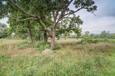 W1565 State Road 92, Brooklyn, WI 53521 - photo 5