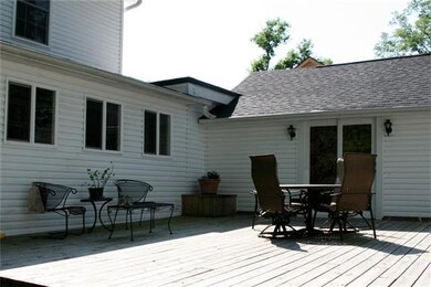 703 Mitchell Ave, Columbia, TN 38401 - photo 3