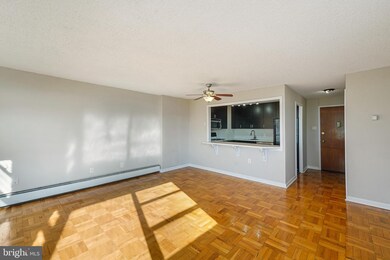 Radnor House unit 906, Bryn Mawr, PA 19010 - photo 6