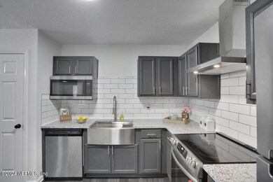 8461 India Ave, Jacksonville, FL 32211 - photo 5