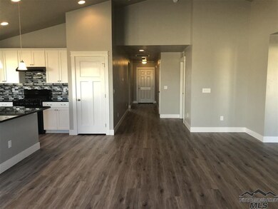 848 E Firestone Dr, Kuna, ID 83634 - photo 5