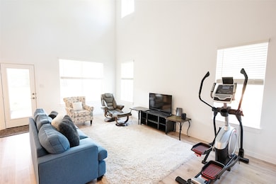 14035 Valley Creek Ct, Conroe, TX 77384 - photo 4