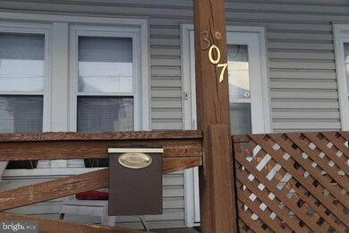 307 E Jackson St, New Holland, PA 17557 - photo 5