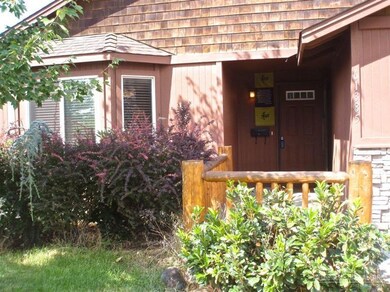 61385 Whitetail St, Bend, OR 97702 - photo 2