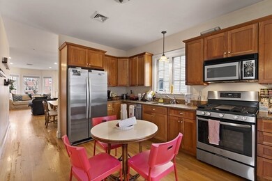 131 Putnam Ave, Cambridge, MA 02139 - photo 3