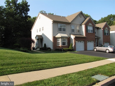 522 Jason Dr, Southampton, PA 18966 - photo 2