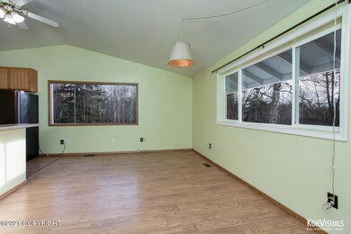 101 W Spruce Ave-3