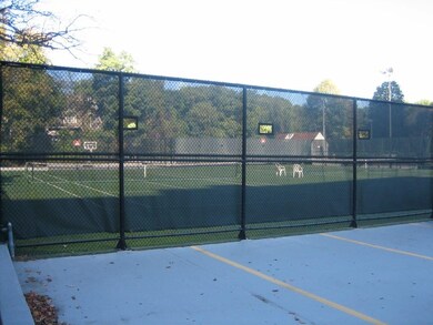 250 Hammond Pond Pkwy unit 903S, Chestnut Hill, MA 02467 - photo 3