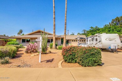 1864 E Concorda Dr, Tempe, AZ 85282 - photo 2