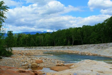 127 S Peak Rd unit PR 07, Lincoln, NH 03251 - photo 4