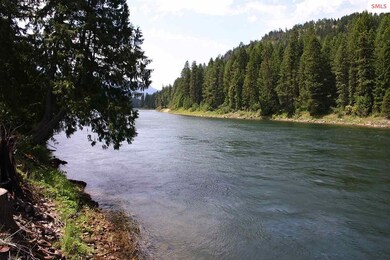 Summertime flowing by