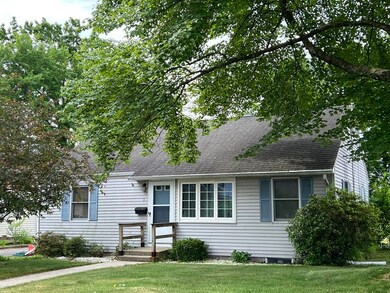 9 Marie St, Ludlow, MA 01056 - photo 2