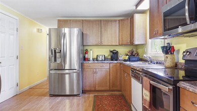 48 Musquash Rd, Hudson, NH 03051 - photo 4