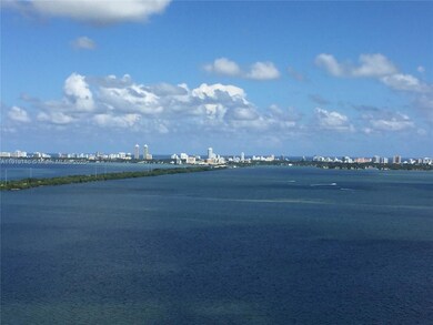 Icon Bay unit 3707, Miami, FL 33137 - photo 2