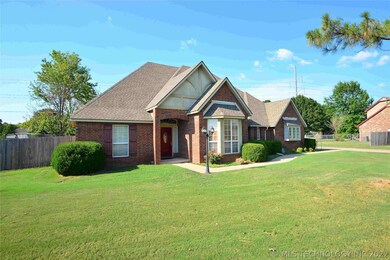 21381 E 104th St S, Broken Arrow, OK 74014 - photo 2