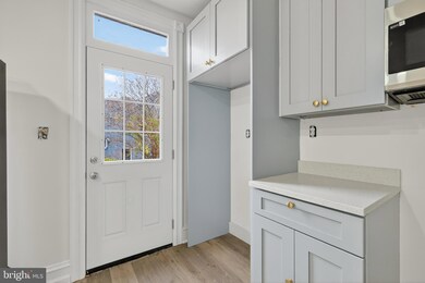 2032 N Capitol St NW unit 1, Washington, DC 20002 - photo 4