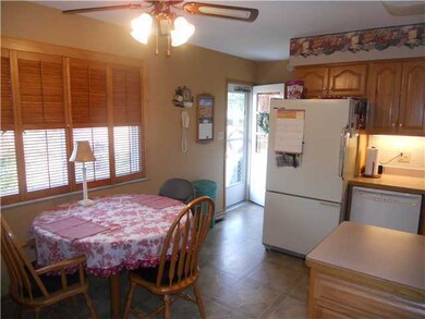 1212 Bellflower Ave, Columbus, OH 43204 - photo 5