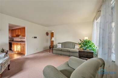 2737 Trimble Rd, Toledo, OH 43613 - photo 6