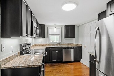 7 Andrew St unit 14, Salem, MA 01970 - photo 5