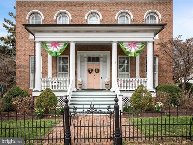 331 N Braddock St, Winchester, VA 22601 - photo 3