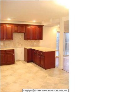 46 Bayview Ln, Staten Island, NY 10309 - photo 7