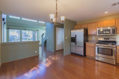 03-Kitchen 02