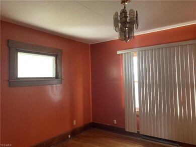 1114 Homewood Ave SW, Canton, OH 44710 - photo 5