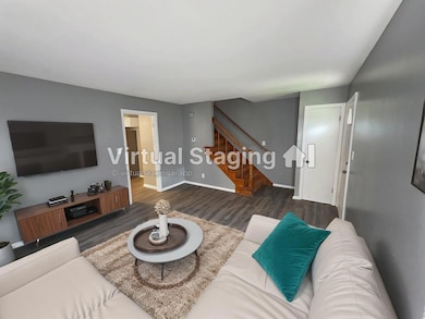 7725784845635334708 - Living Room - Stan