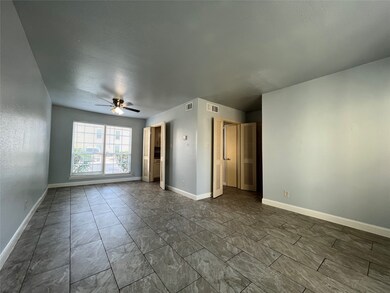6200 W Tidwell Rd unit 902, Houston, TX 77092 - photo 6