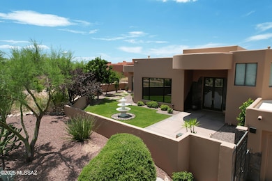 12137 N Solitude Ridge Place, Oro Valley, AZ 85755 - photo 3