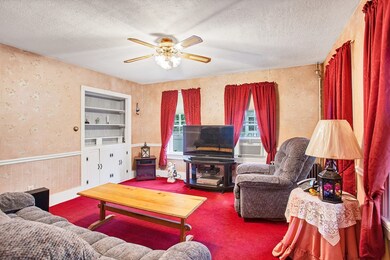 84 Cross St unit 84, Uxbridge, MA 01569 - photo 5