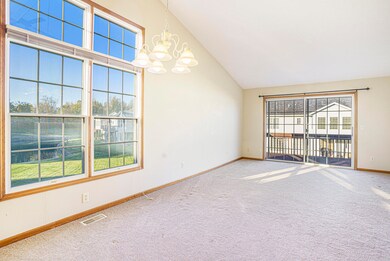 4 liv. rm picture window to pond