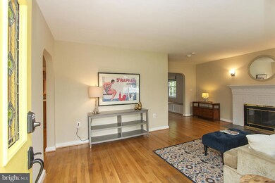10806 Pearson St, Kensington, MD 20895 - photo 3