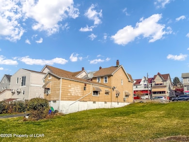 52917096-920F-4422-8429-0ECE65A2BE30_com