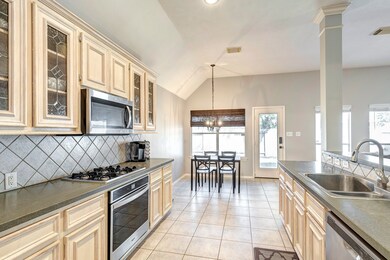 21906 Maybrook Ct, Richmond, TX 77469 - photo 7