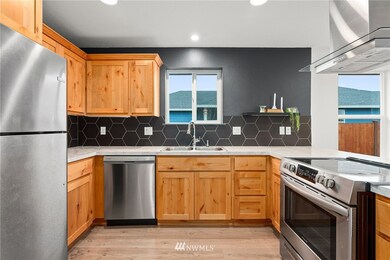 504 Herren Ave, Winlock, WA 98596 - photo 5