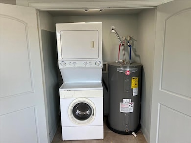 3209 Golden Dr unit A, Chalmette, LA 70043 - photo 6