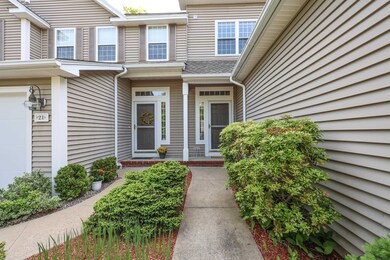 19 Summer Snow Ln, Bedford, NH 03110 - photo 3