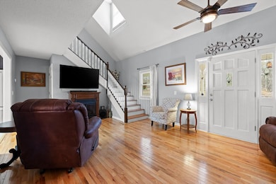 500 Majesty Rd, Soddy-Daisy, TN 37379 - photo 3