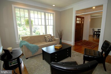 6319 35th St N, Arlington, VA 22213 - photo 5