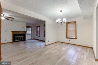 23386 Black Oak Ct, California, MD 20619 - photo 6