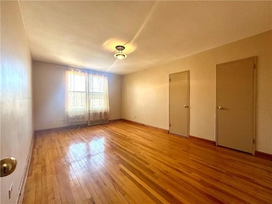 2665 Homecrest Ave unit 6M, Brooklyn, NY 11235 - photo 6