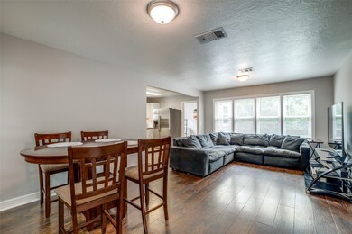 933 Cimarron St, Houston, TX 77015 - photo 6